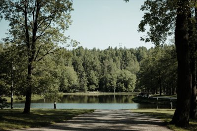 AI-generated travel thumbnail for Paran’ga