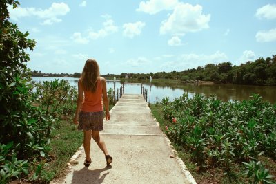 AI-generated travel thumbnail for Parika