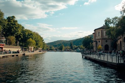 AI-generated travel thumbnail for Parvomaytsi