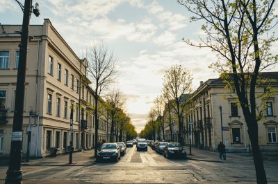 AI-generated travel thumbnail for Pécs