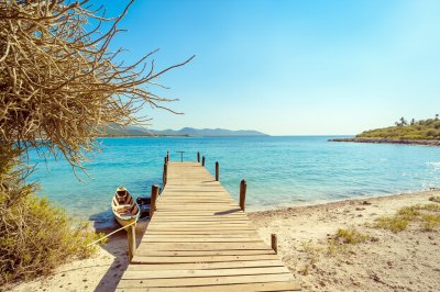 AI-generated travel thumbnail for Pedernales