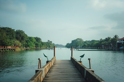 AI-generated travel thumbnail for Pelabuhan Klang
