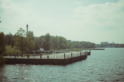 AI-generated travel thumbnail for Persianovka