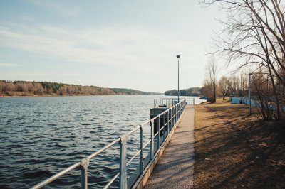 AI-generated travel thumbnail for Pestretsy