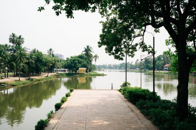 AI-generated travel thumbnail for Phnom Penh