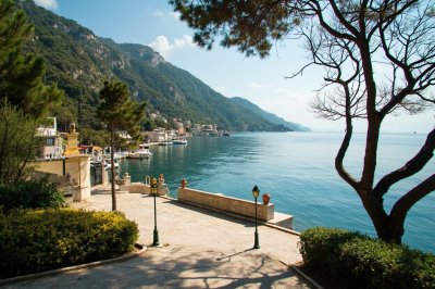 AI-generated travel thumbnail for Pignone