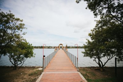 AI-generated travel thumbnail for Piriápolis