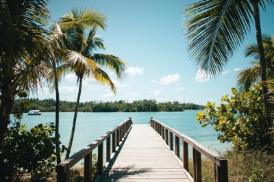 AI-generated travel thumbnail for Placencia