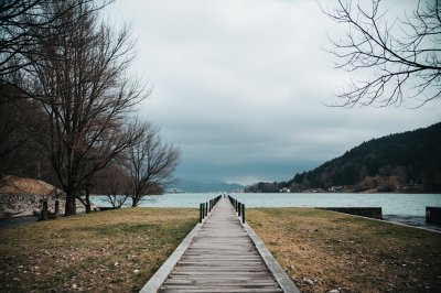 AI-generated travel thumbnail for Pleyne