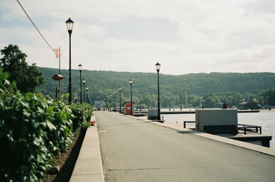 AI-generated travel thumbnail for Politischer Bezirk Horn