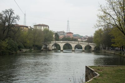 AI-generated travel thumbnail for Ponte di Nanto