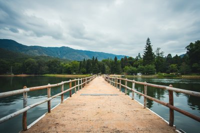 AI-generated travel thumbnail for Popo Park