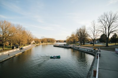 AI-generated travel thumbnail for Porter