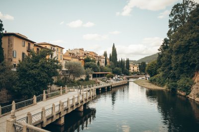 AI-generated travel thumbnail for Portilla