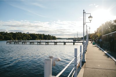 AI-generated travel thumbnail for Portland