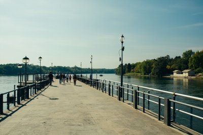 AI-generated travel thumbnail for Pristol