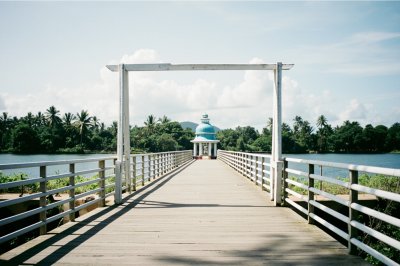 AI-generated travel thumbnail for Province of Negros Oriental