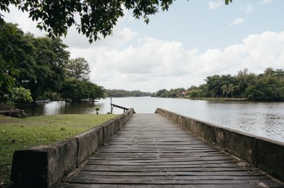 AI-generated travel thumbnail for Provincia de Coronel Portillo