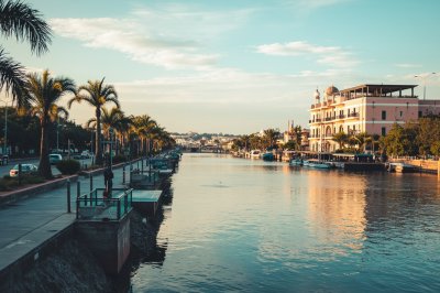 AI-generated travel thumbnail for Provincia de Tacna