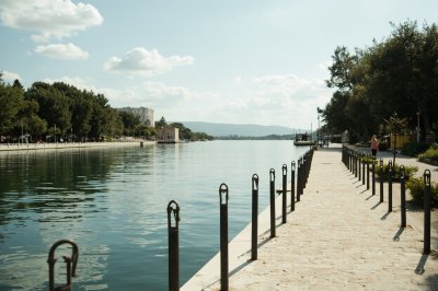 AI-generated travel thumbnail for Provincia di Foggia
