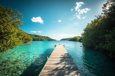 AI-generated travel thumbnail for Puka-Puka