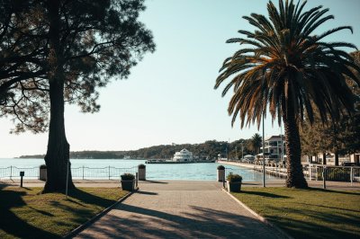 AI-generated travel thumbnail for Punta del Este