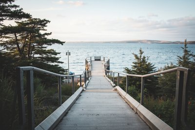AI-generated travel thumbnail for Qasigiannguit