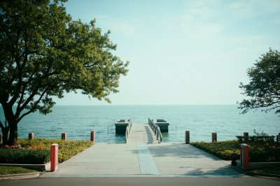 AI-generated travel thumbnail for Qingdao