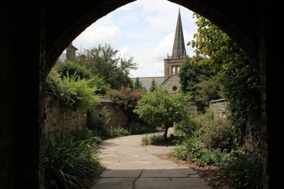 AI-generated travel thumbnail for Queniborough
