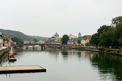 AI-generated travel thumbnail for Quimperlé