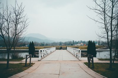 AI-generated travel thumbnail for Ramnagar