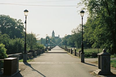 AI-generated travel thumbnail for Ravenel