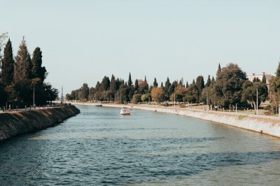 AI-generated travel thumbnail for Ravenna