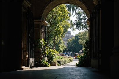 AI-generated travel thumbnail for Recoleta