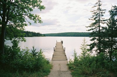 AI-generated travel thumbnail for Red Lake