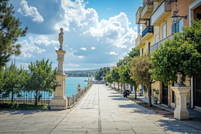 AI-generated travel thumbnail for Reggio Calabria