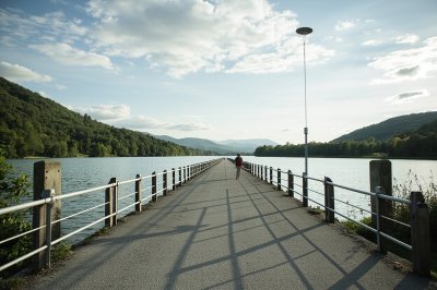 AI-generated travel thumbnail for Reichraming