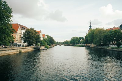 AI-generated travel thumbnail for Rejon placu Świętego Macieja