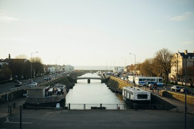 AI-generated travel thumbnail for Rhyl