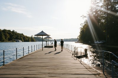 AI-generated travel thumbnail for Rieste