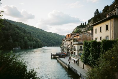 AI-generated travel thumbnail for Roddino