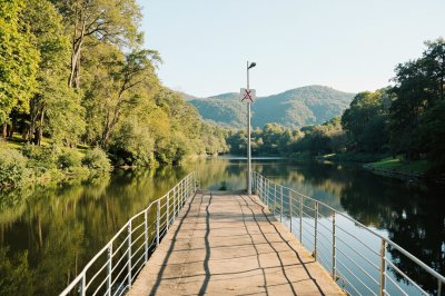 AI-generated travel thumbnail for Roquettes