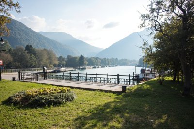 AI-generated travel thumbnail for Rossa