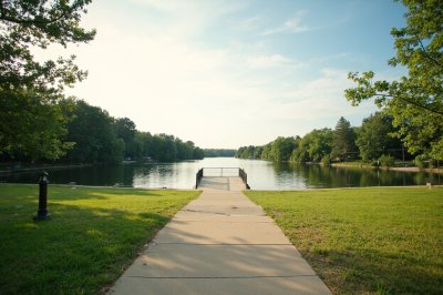 AI-generated travel thumbnail for Rossford