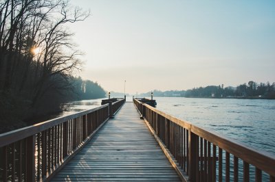 AI-generated travel thumbnail for Ruza