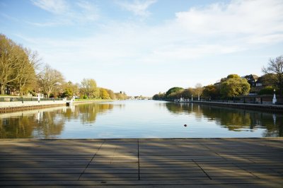 AI-generated travel thumbnail for Ryde