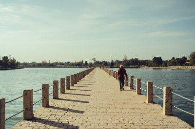 AI-generated travel thumbnail for Şadad