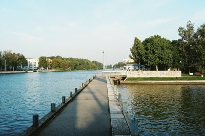 AI-generated travel thumbnail for Saint-Aubin-en-Bray