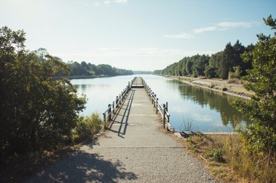 AI-generated travel thumbnail for Saint-Germain-de-Marencennes