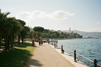 AI-generated travel thumbnail for Saint-Louis